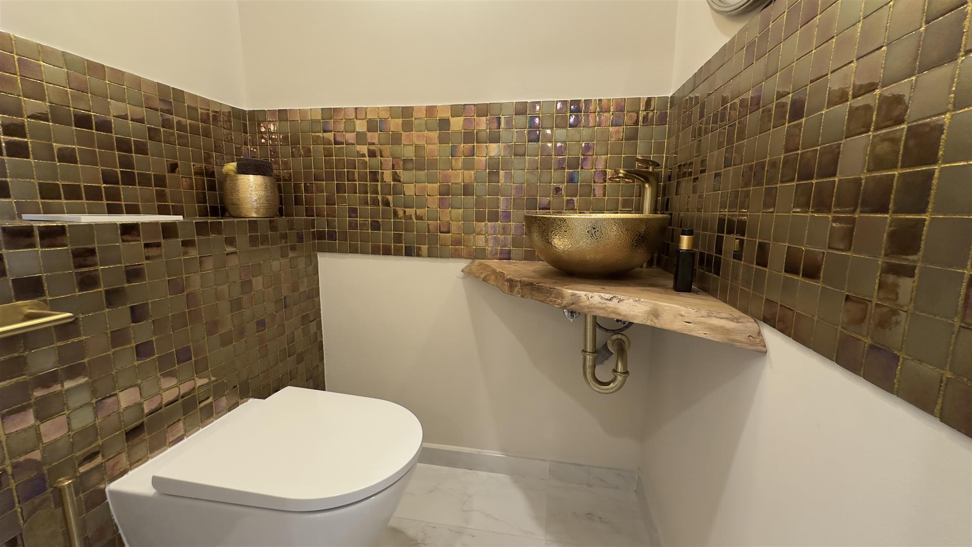 Image of Apartment - 4 Bedrooms - 2 Bathrooms for Rental in Europlaza-Gibraltar, Image 12